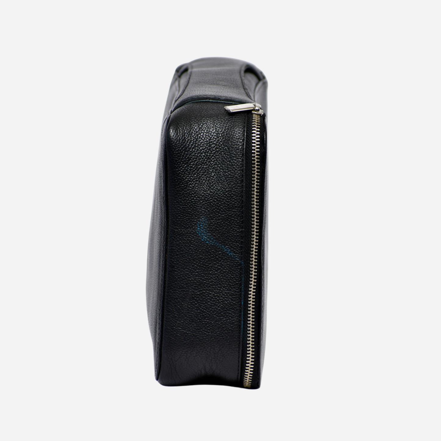 Sleek Leather Essentials Kit